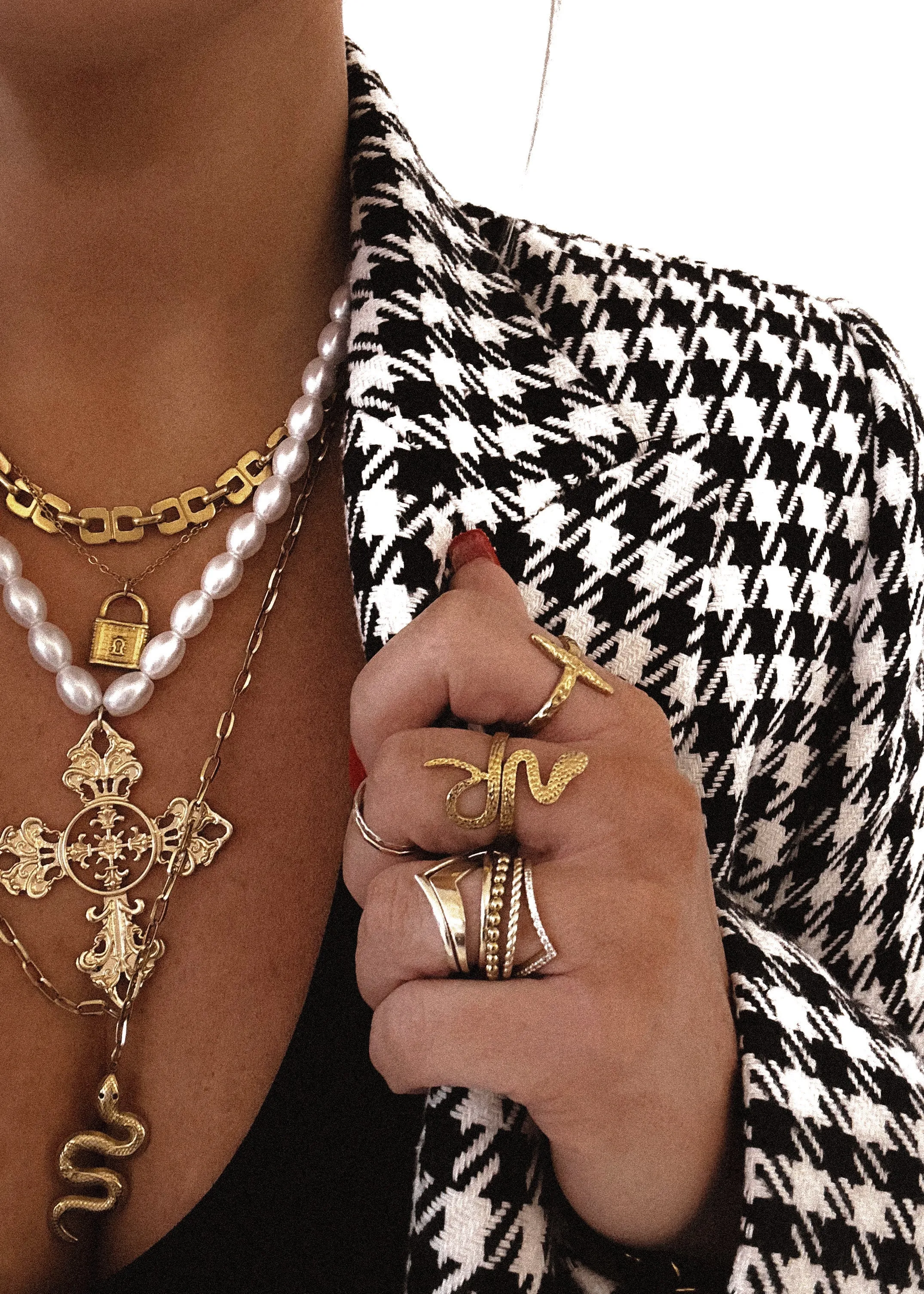 PROSPERITY STATEMENT NECKLACE